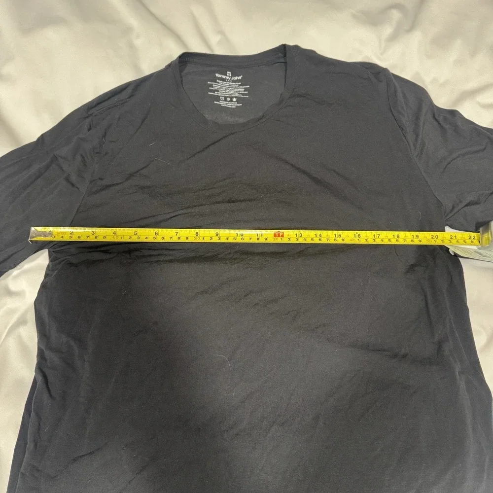 Tommy John Second Skin Pajama Black Long Sleeve Crew Neck Men's Size Large - NWT